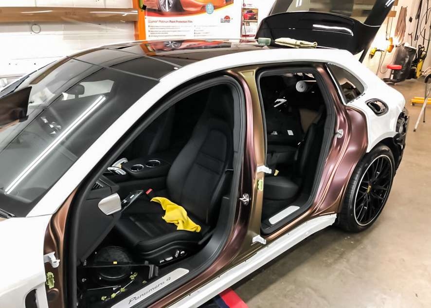 Porsche Panamera E-Hybrid image