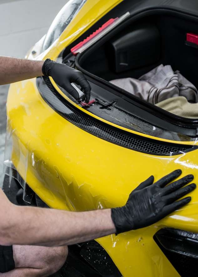 Porsche Cayman image