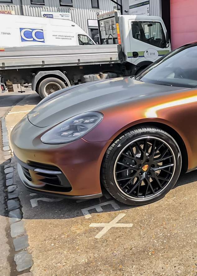 Porsche Panamera E-Hybrid Vinyl Wrapping