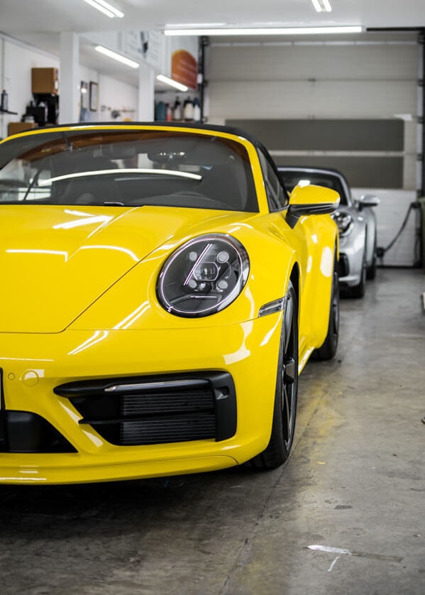 Porsche 911 Vinyl Wrapping