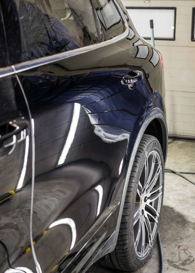 Porsche Cayenne image