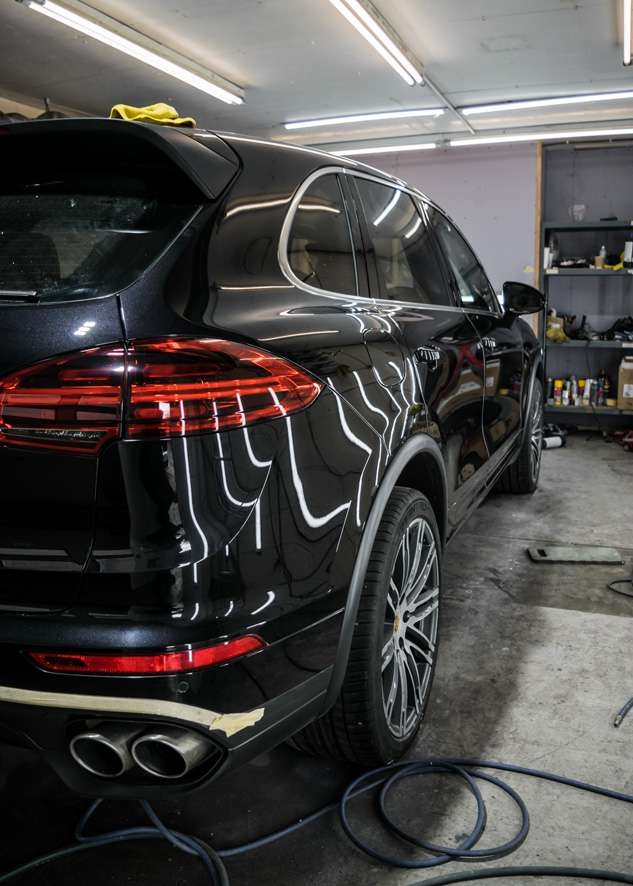 Porsche Cayenne image