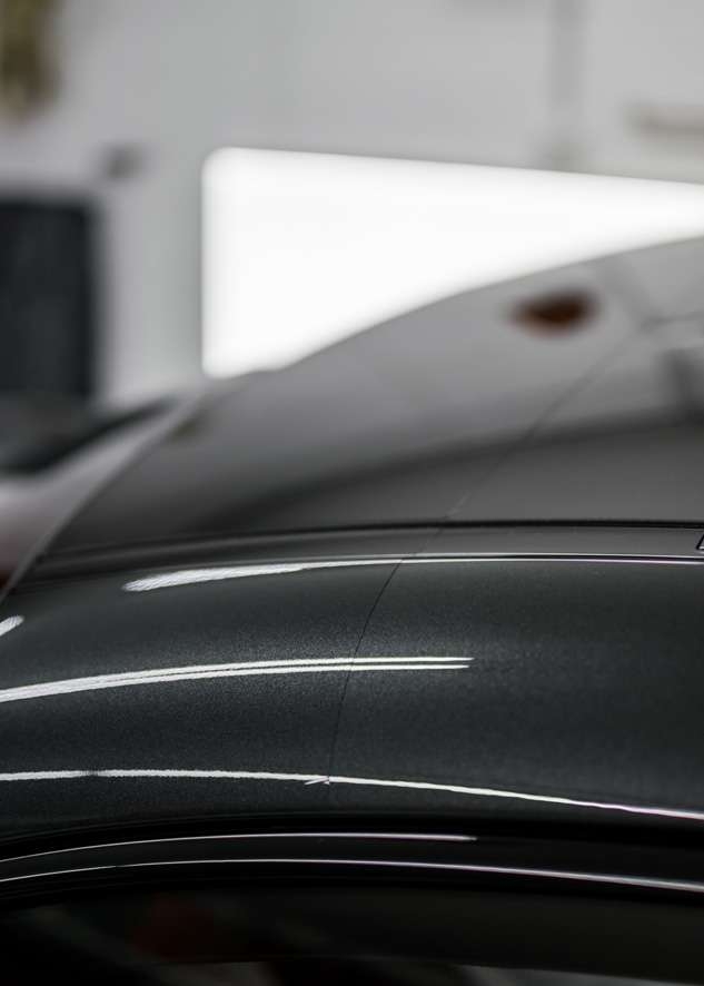 Porsche Taycan image