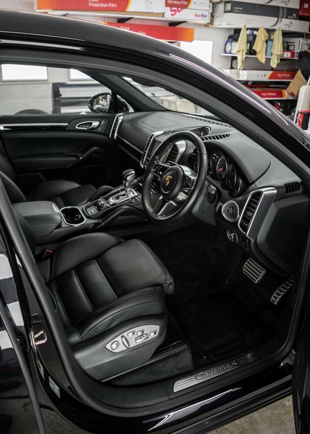 Porsche Cayenne image