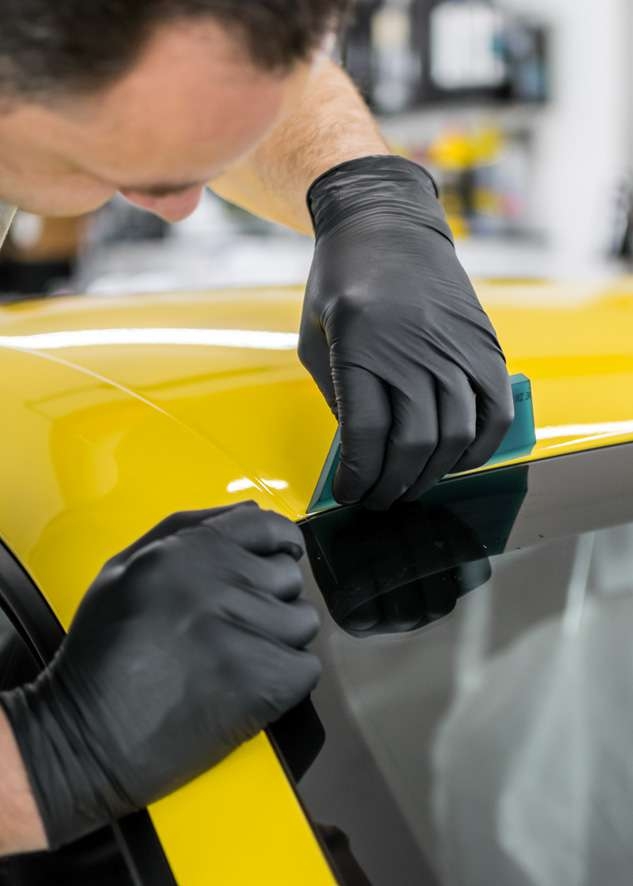 Porsche Cayman image